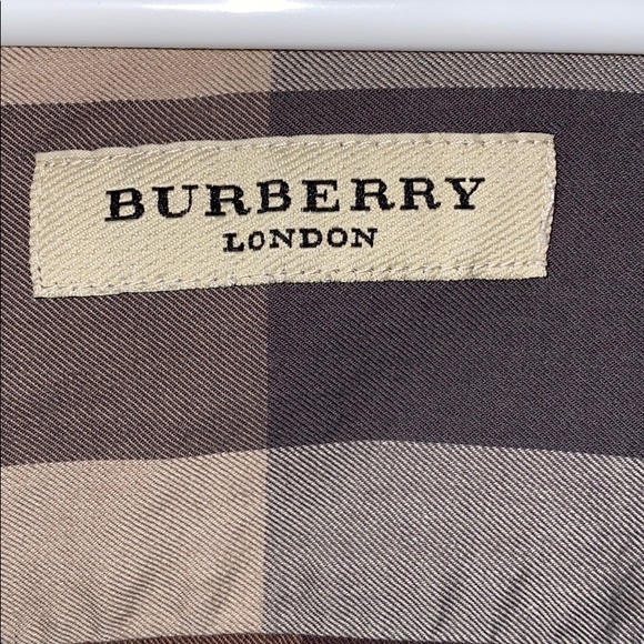 BURBERRY Men’s Button Up - Picture 2 of 5